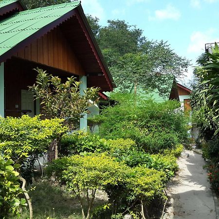 Save Bungalows Ko Tao Buitenkant foto