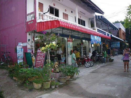 Save Bungalows Ko Tao Buitenkant foto